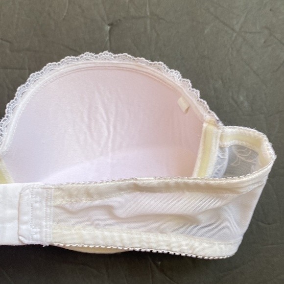 Lily of France White Strapless Push-up Bra in Size 34B - Picture 10 of 10